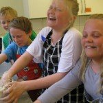 BREADMAKING FROM SENSUOUS PERSPECTIVES